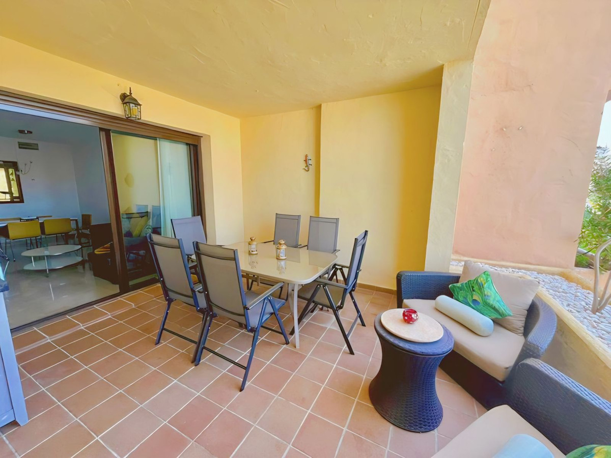 Se vende Apartamento Planta Baja de 2 dormitorios en Costa Del Sol, Málaga, España