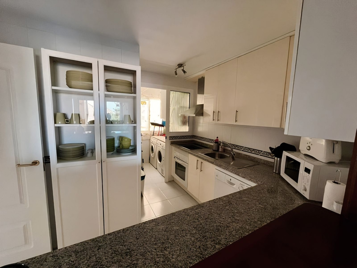 Se vende Apartamento Planta Baja de 2 dormitorios en Costa Del Sol, Málaga, España