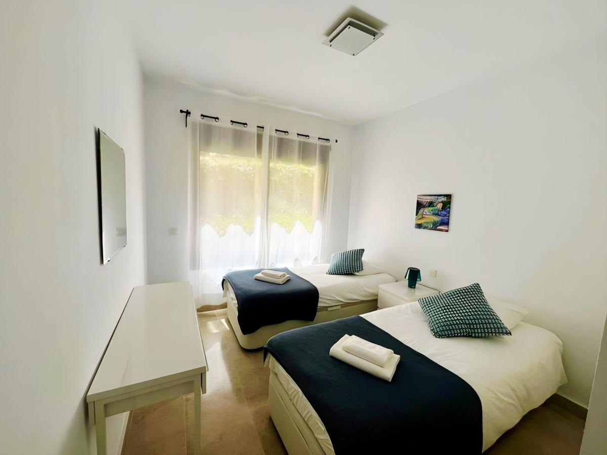 Se vende Apartamento Planta Baja de 2 dormitorios en Costa Del Sol, Málaga, España