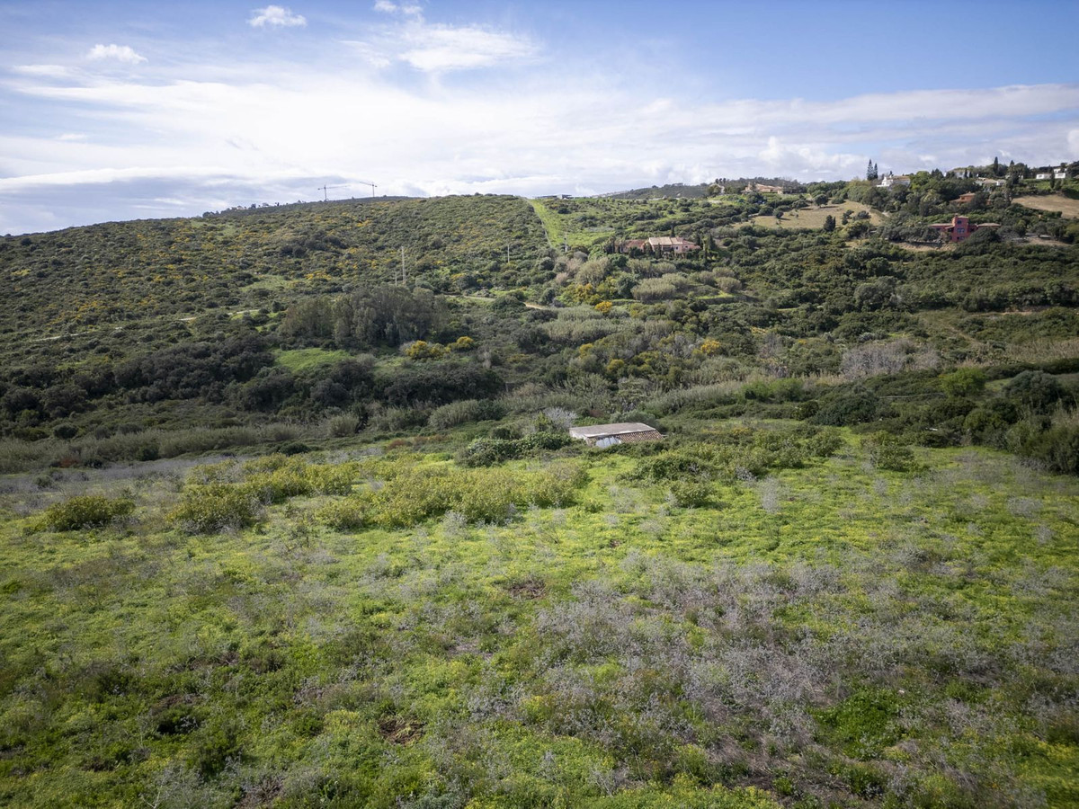 Plots for sale in La Duquesa Costa Del Sol, Málaga, Spain