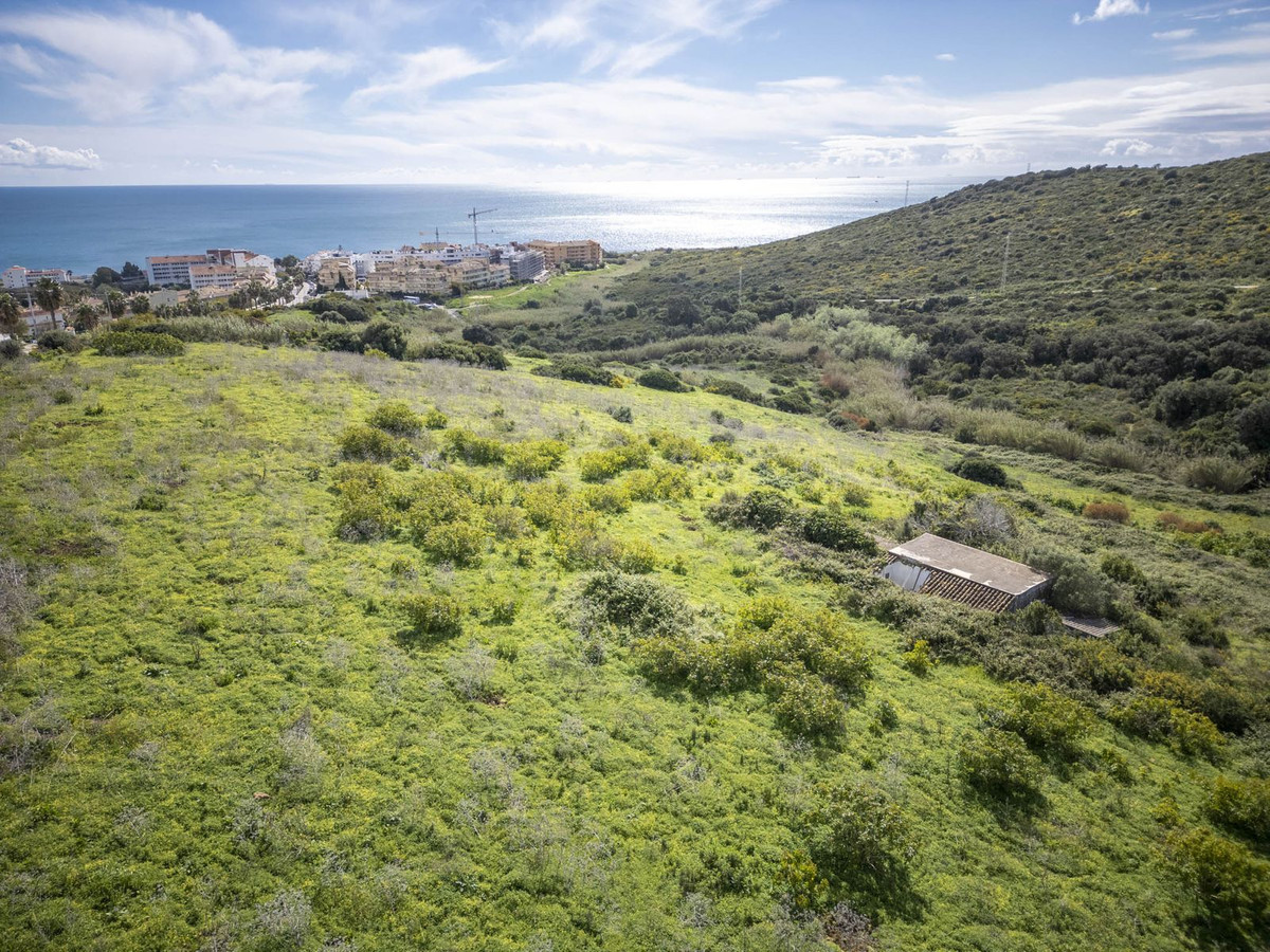 Plots for sale in La Duquesa Costa Del Sol, Málaga, Spain