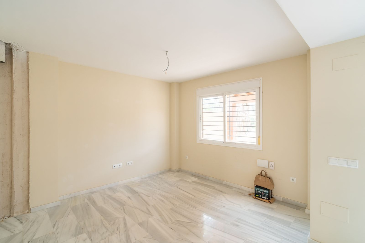 4 Bed Townhouse for sale in Calahonda Costa Del Sol, Málaga, Spain