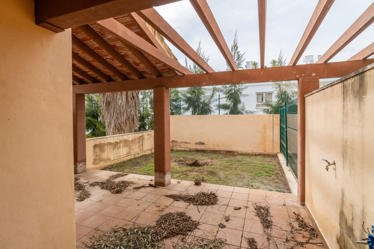 4 Bed Townhouse for sale in Calahonda Costa Del Sol, Málaga, Spain