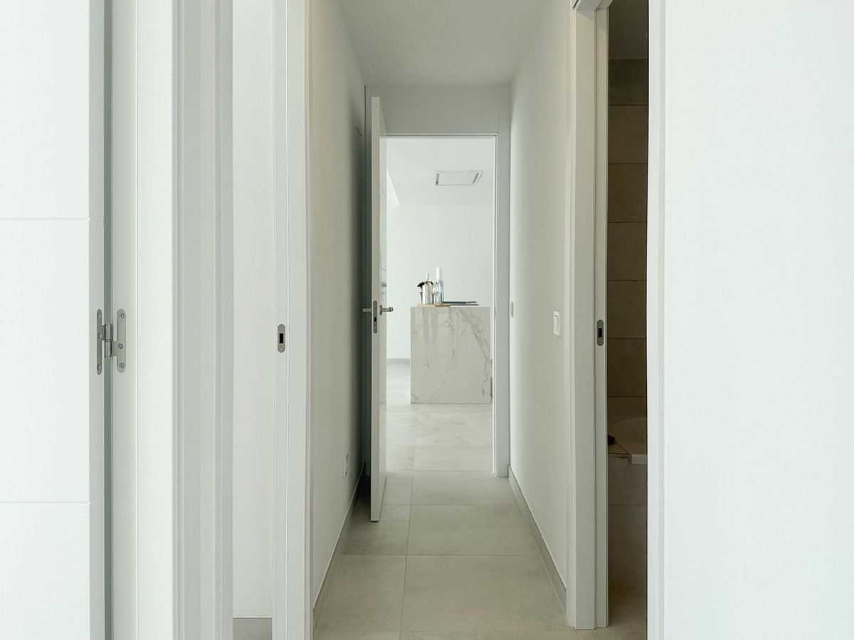 Se vende Apartamento Planta Media de 3 dormitorios en Costa Del Sol, Málaga, España
