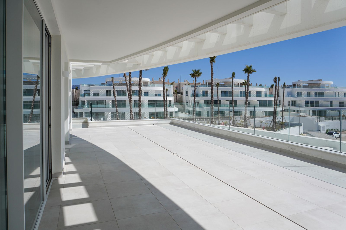 Se vende Apartamento Planta Media de 3 dormitorios en Costa Del Sol, Málaga, España