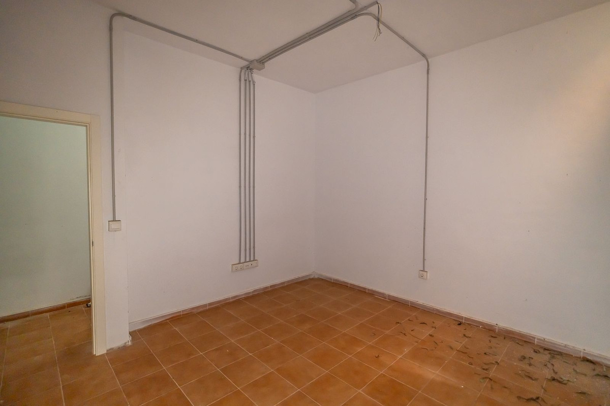 4 Bed Townhouse for sale in Calahonda Costa Del Sol, Málaga, Spain