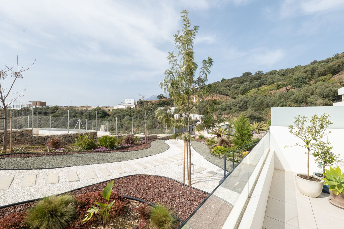 2 Bed Apartment for sale in Altos De Los Monteros Costa Del Sol, Málaga, Spain