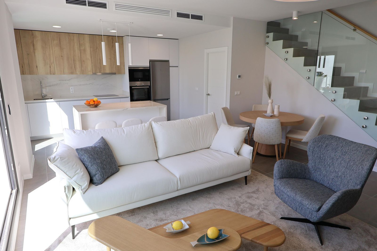 Se vende Pareada de 3 dormitorios en Costa Del Sol, Málaga, España