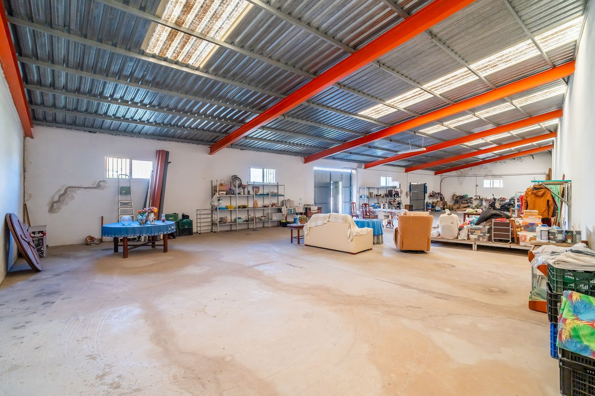 Se vende Villa - Chalet de 5 dormitorios en Costa Del Sol, Málaga, España