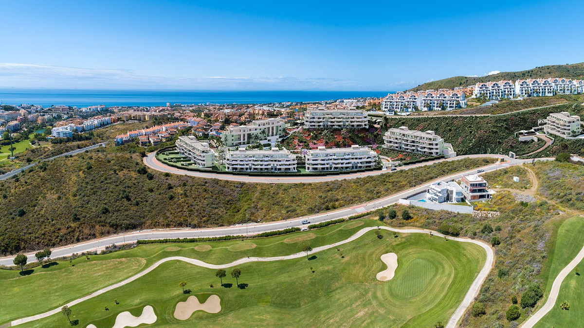 2 Bed Apartment for sale in Calanova Golf Costa Del Sol, Málaga, Spain