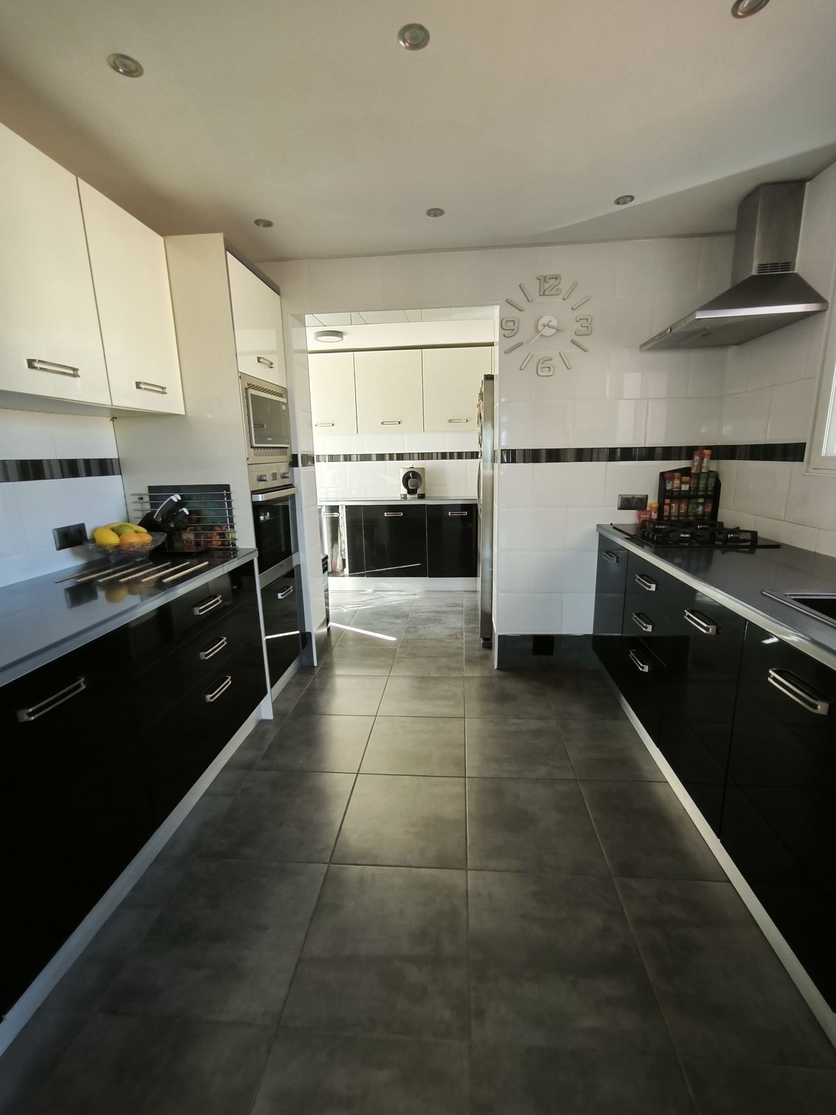 5 Bed Townhouse for sale in Cerros Del Aguila Costa Del Sol, Málaga, Spain