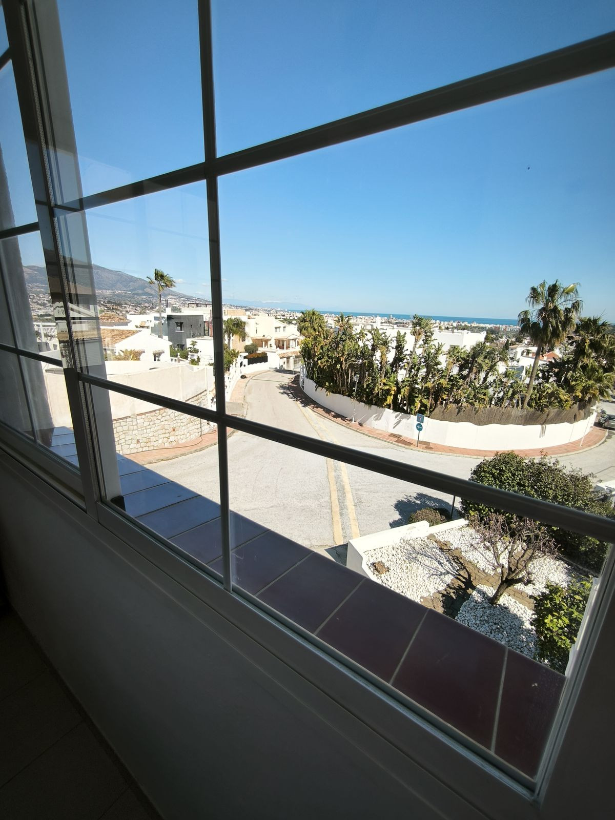 5 Bed Townhouse for sale in Cerros Del Aguila Costa Del Sol, Málaga, Spain