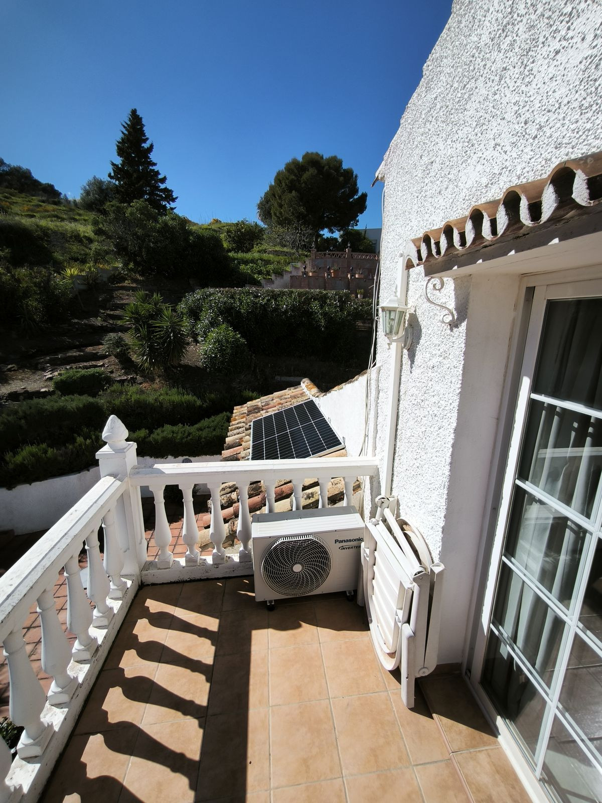 5 Bed Townhouse for sale in Cerros Del Aguila Costa Del Sol, Málaga, Spain