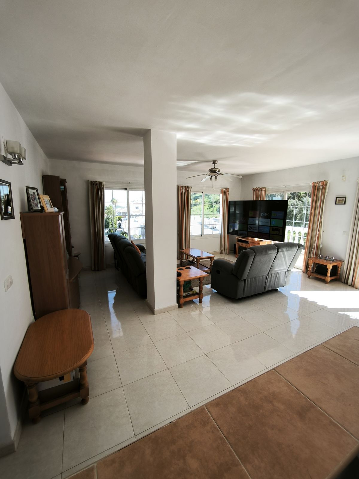 5 Bed Townhouse for sale in Cerros Del Aguila Costa Del Sol, Málaga, Spain