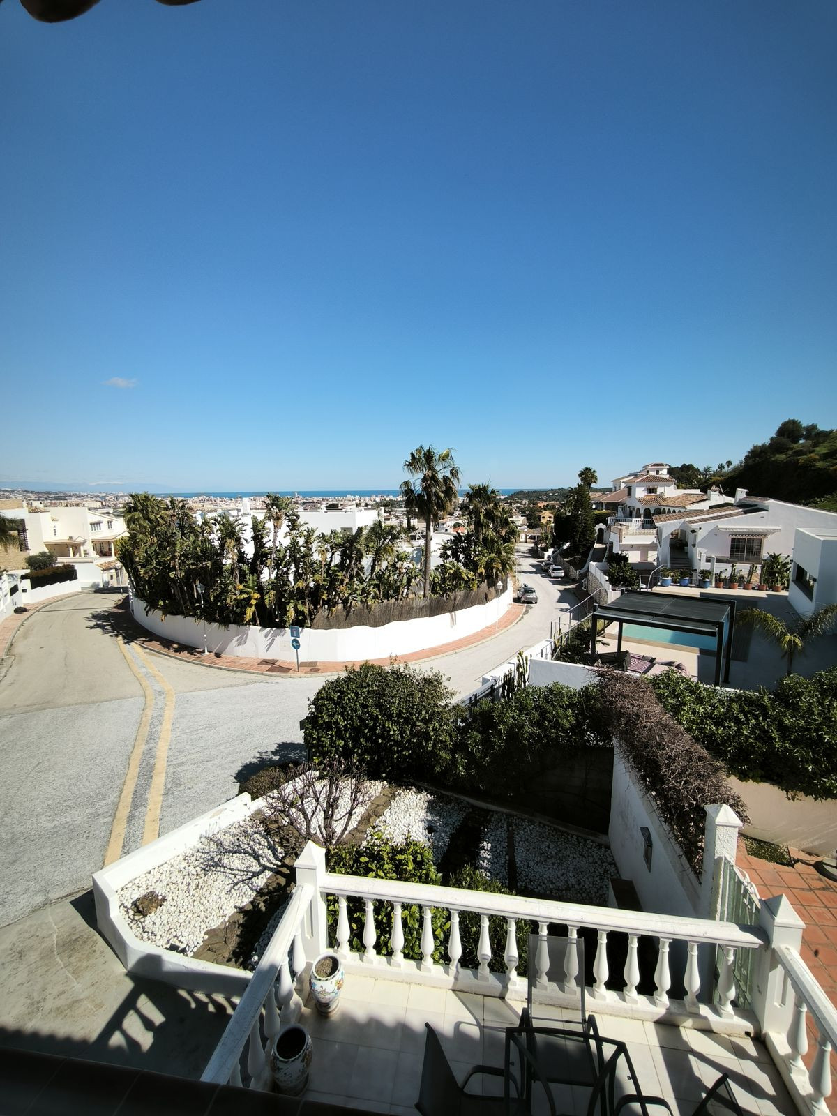 5 Bed Townhouse for sale in Cerros Del Aguila Costa Del Sol, Málaga, Spain