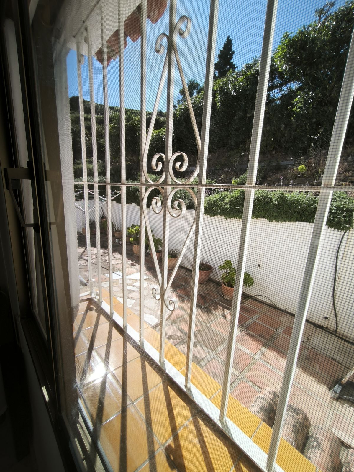 5 Bed Townhouse for sale in Cerros Del Aguila Costa Del Sol, Málaga, Spain
