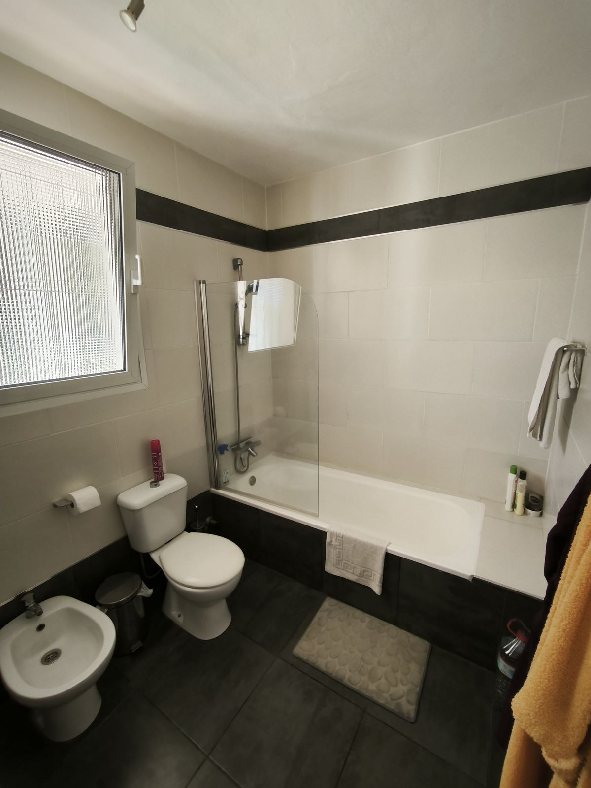 5 Bed Townhouse for sale in Cerros Del Aguila Costa Del Sol, Málaga, Spain