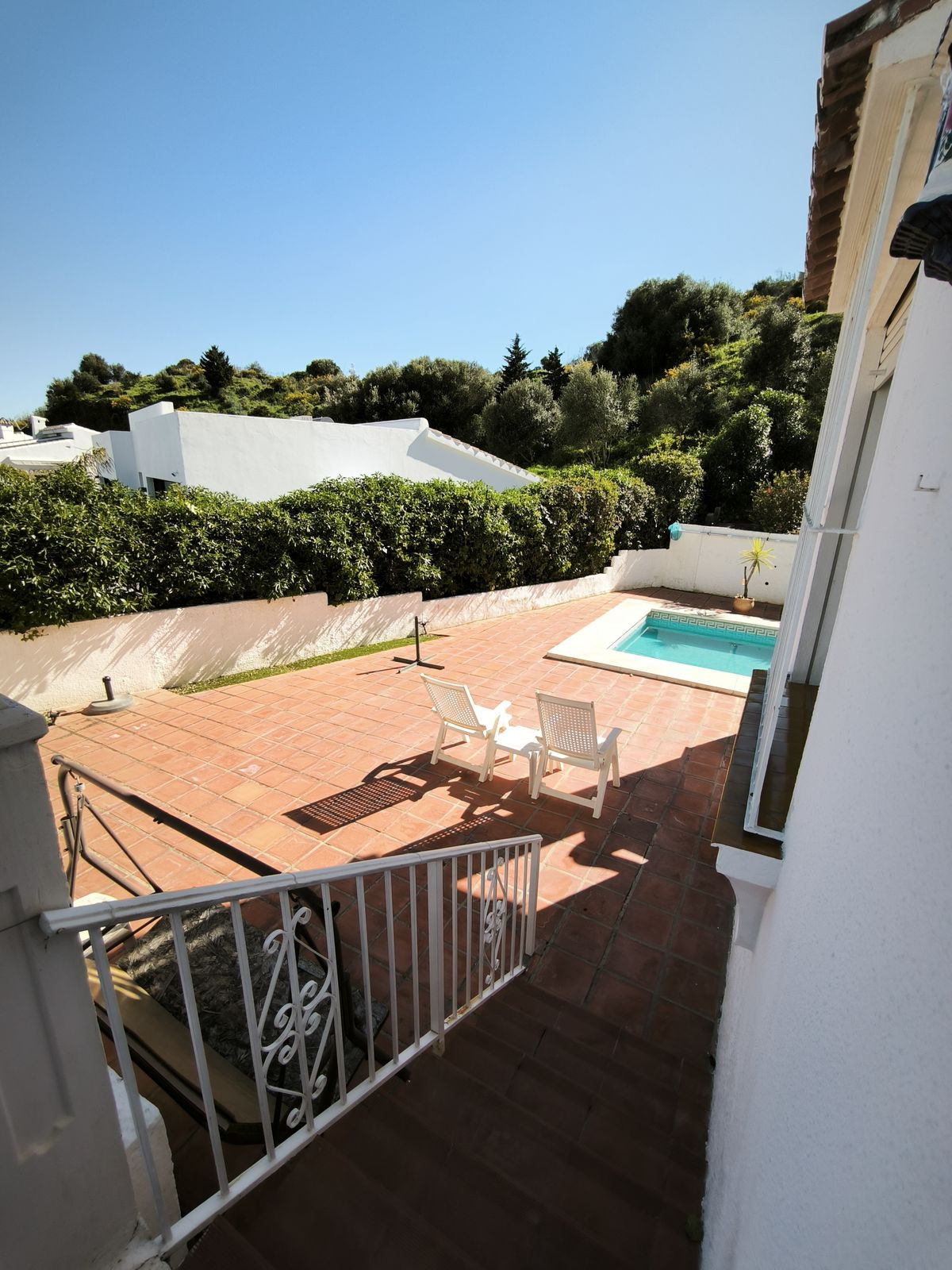 5 Bed Townhouse for sale in Cerros Del Aguila Costa Del Sol, Málaga, Spain