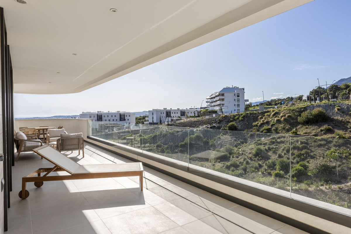 3 Bed Apartment for sale in Higueron Costa Del Sol, Málaga, Spain