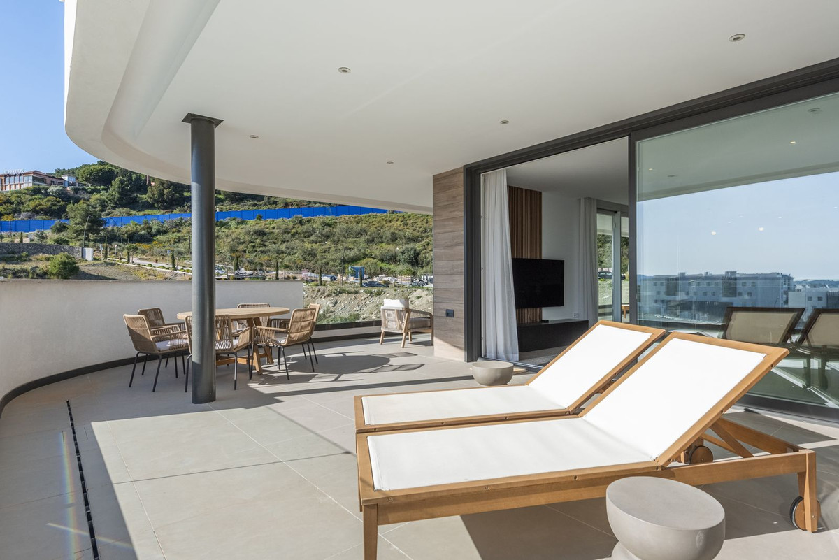3 Bed Apartment for sale in Higueron Costa Del Sol, Málaga, Spain