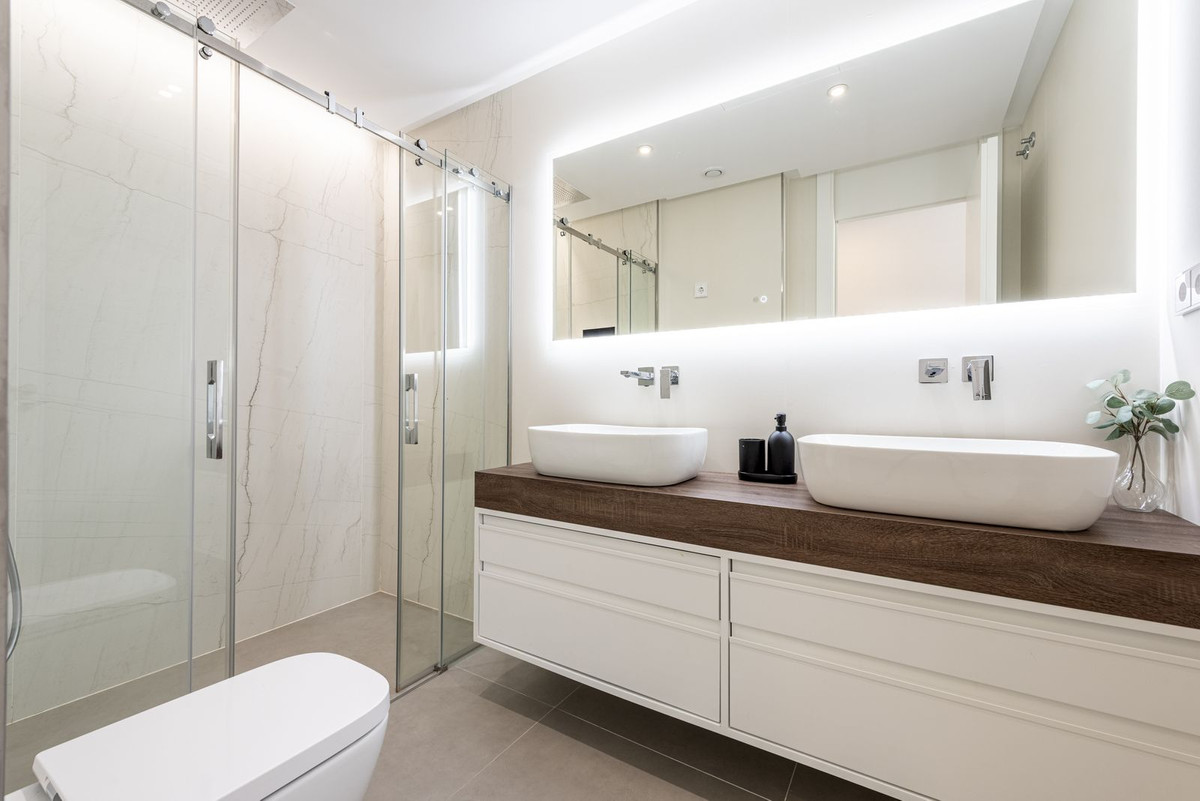 3 Bed Apartment for sale in Higueron Costa Del Sol, Málaga, Spain
