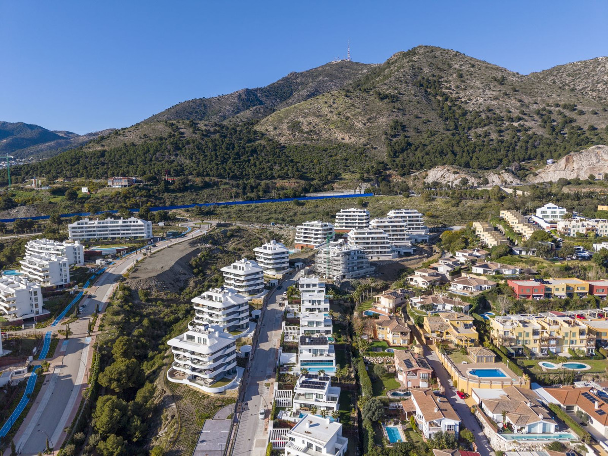 3 Bed Apartment for sale in Higueron Costa Del Sol, Málaga, Spain
