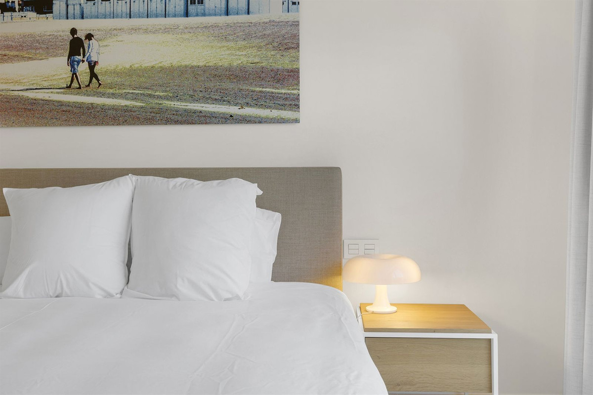 3 Bed Apartment for sale in Nueva Andalucía Costa Del Sol, Málaga, Spain
