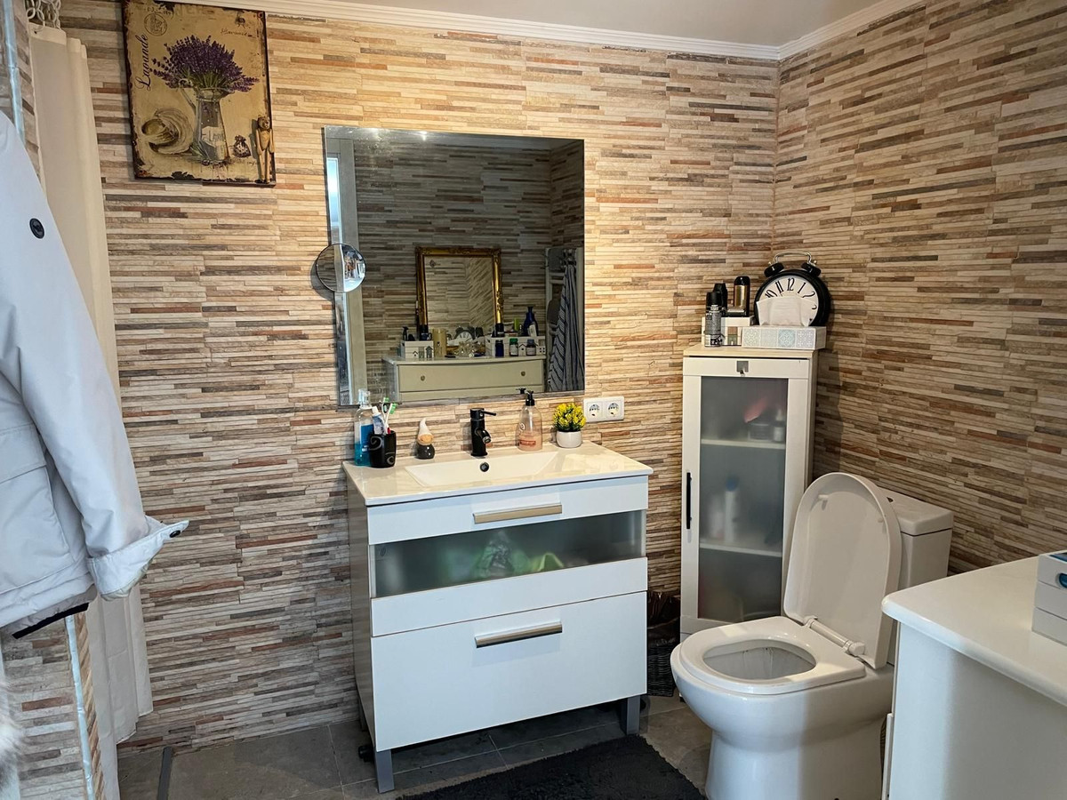4 Bed Apartment for sale in Mijas Golf Costa Del Sol, Málaga, Spain