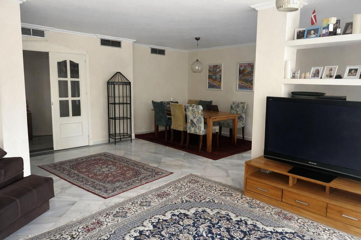 4 Bed Apartment for sale in Mijas Golf Costa Del Sol, Málaga, Spain