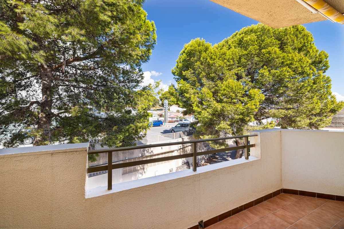 3 Bed Apartment for sale in Benalmadena Costa Del Sol, Málaga, Spain