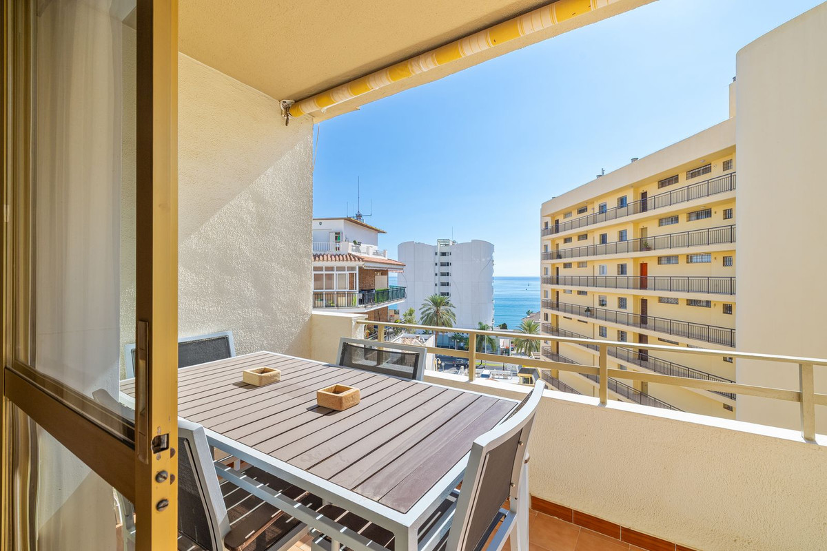 3 Bed Apartment for sale in Benalmadena Costa Del Sol, Málaga, Spain