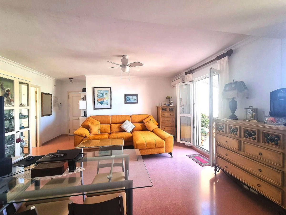 Se vende Ático de 1 dormitorios en Costa Del Sol, Málaga, España