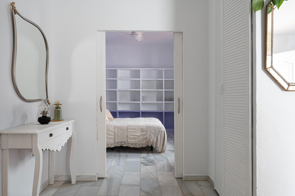 2 Bed Apartment for sale in Benalmadena Costa Del Sol, Málaga, Spain