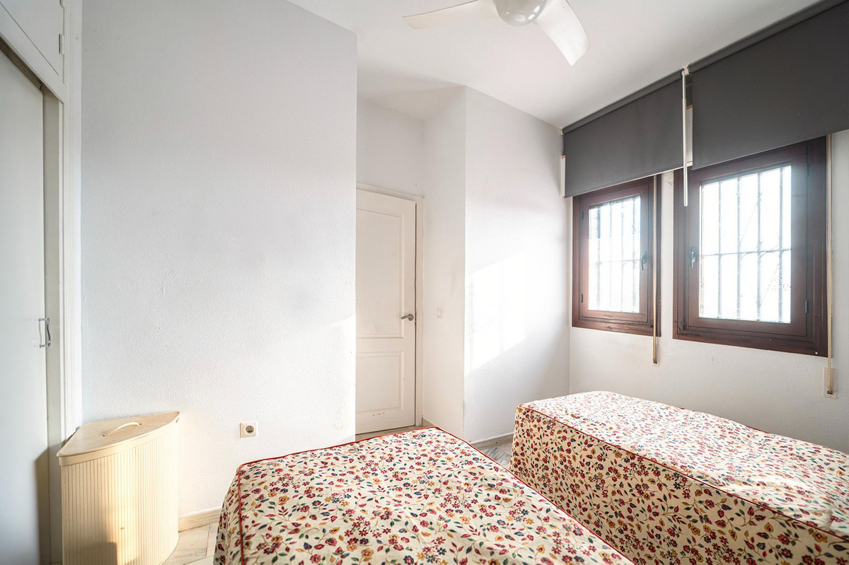 2 Bed Apartment for sale in Benalmadena Costa Del Sol, Málaga, Spain