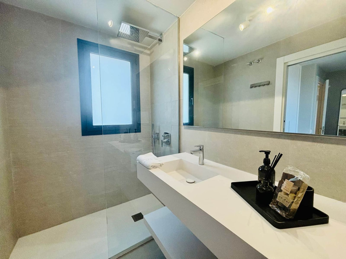 3 Bed Apartment for sale in La Cala De Mijas Costa Del Sol, Málaga, Spain