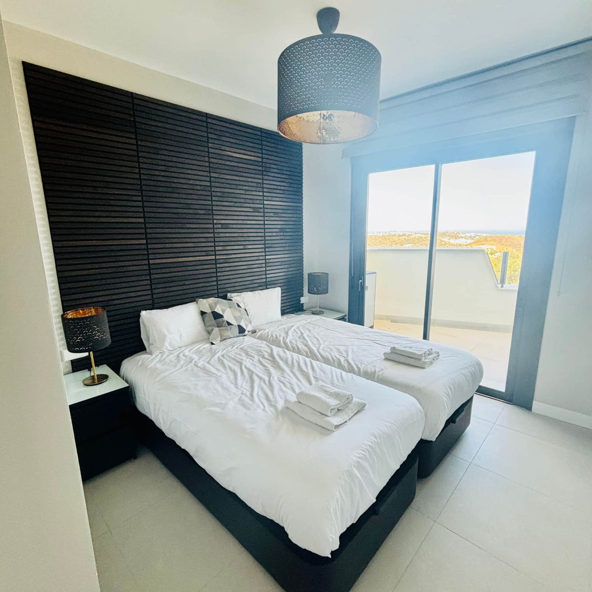 3 Bed Apartment for sale in La Cala De Mijas Costa Del Sol, Málaga, Spain