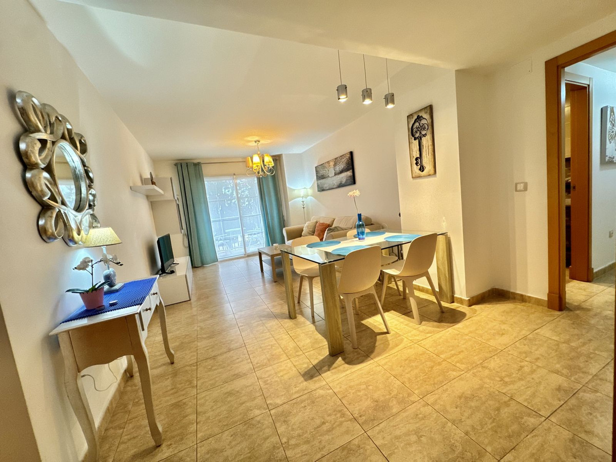2 Bed Apartment for sale in Estepona Costa Del Sol, Málaga, Spain