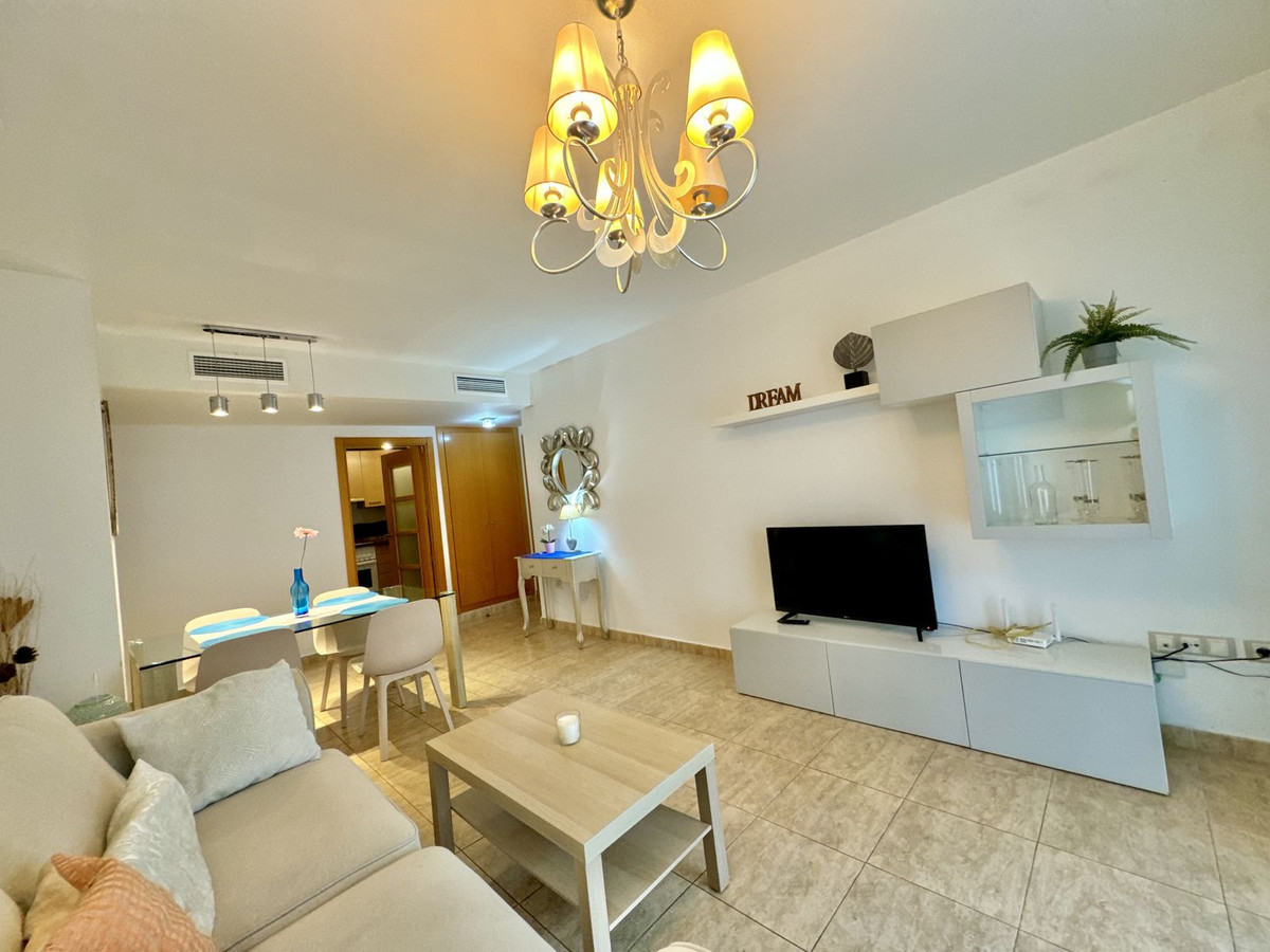 2 Bed Apartment for sale in Estepona Costa Del Sol, Málaga, Spain