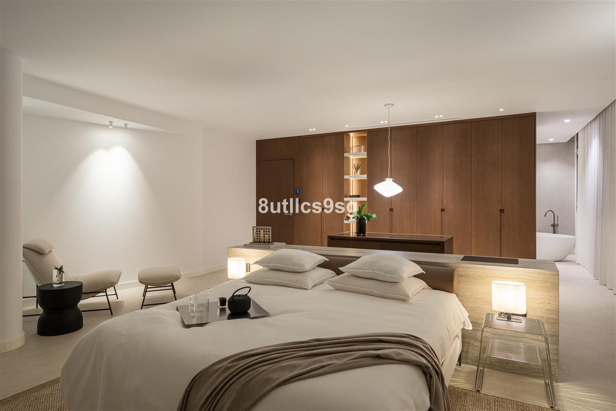 Se vende Pareada de 4 dormitorios en Costa Del Sol, Málaga, España