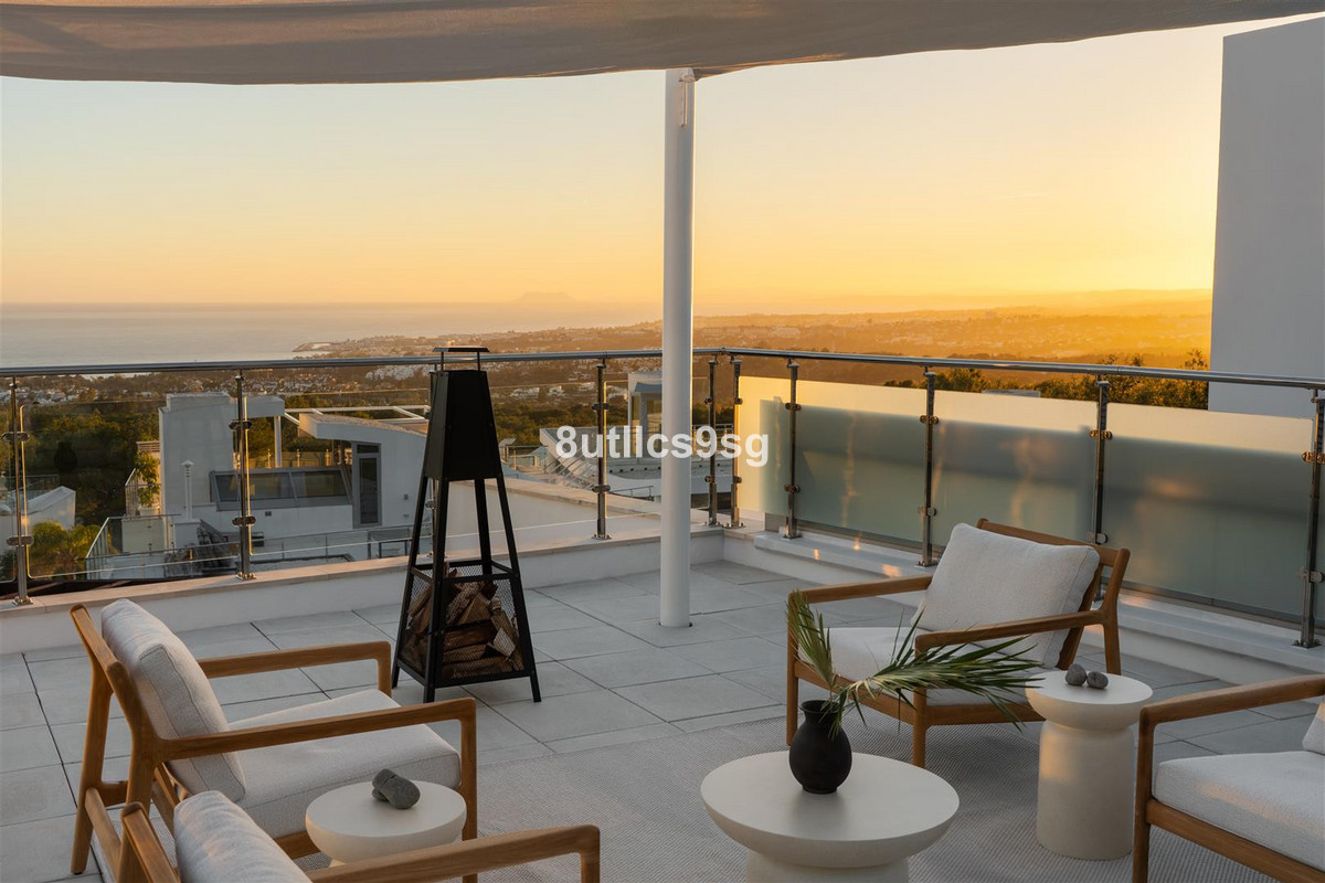 Se vende Pareada de 4 dormitorios en Costa Del Sol, Málaga, España