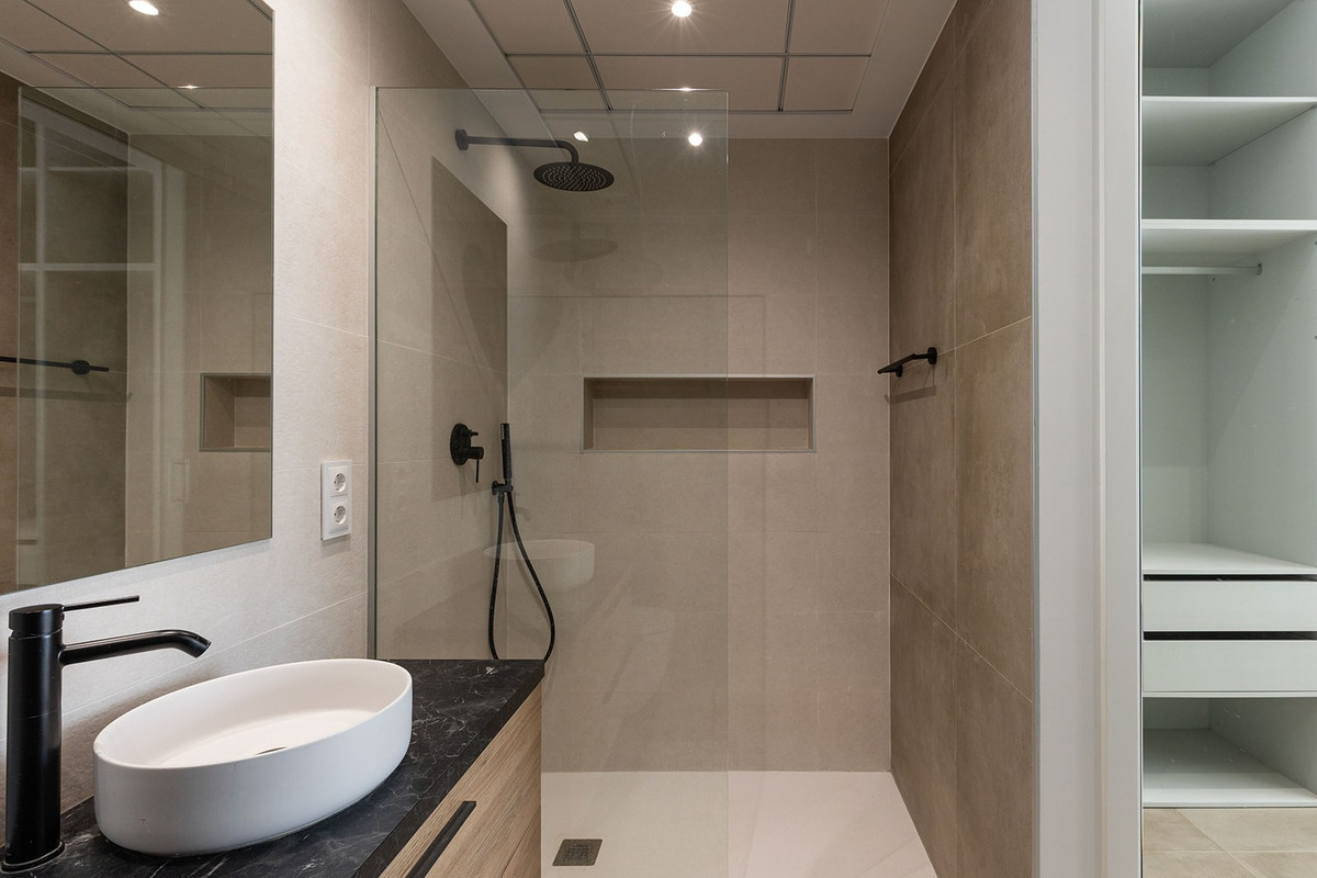 Se vende Villa - Chalet de 3 dormitorios en Costa Blanca, Alicante, España