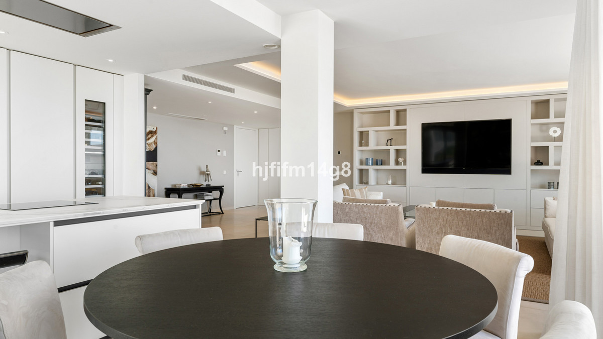 3 Bed Apartment for sale in Nueva Andalucía Costa Del Sol, Málaga, Spain