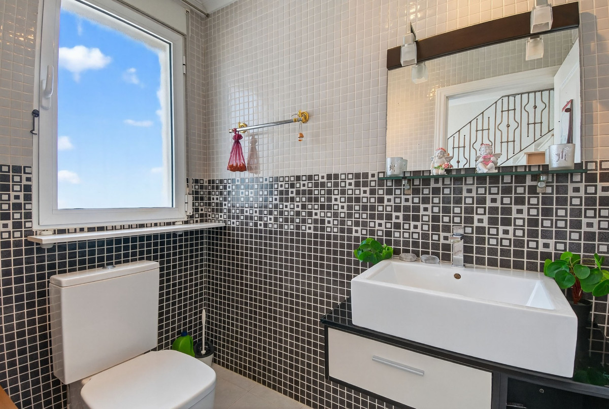 Se vende Finca - Cortijo de 5 dormitorios en Costa Blanca, Alicante, España