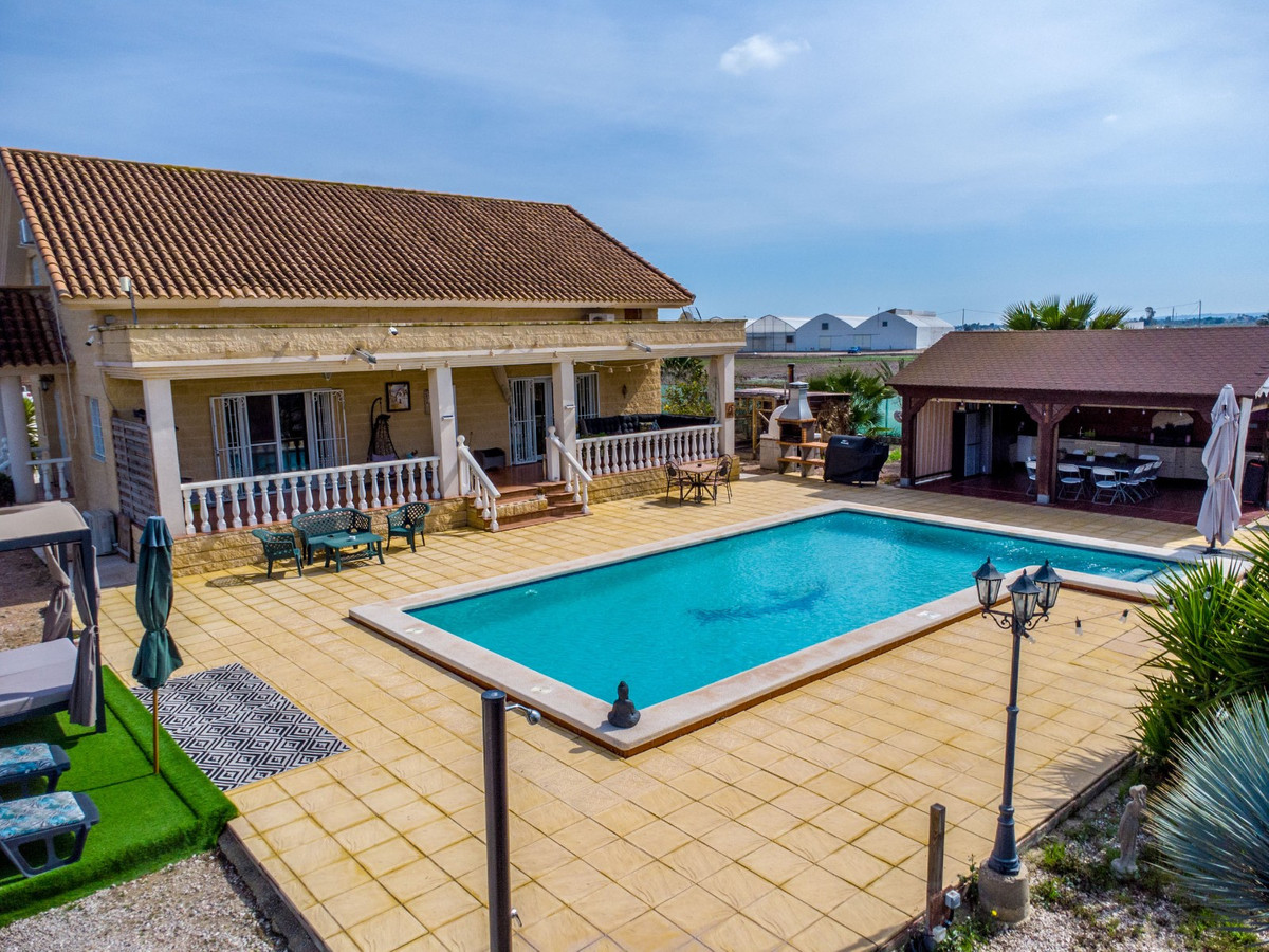 Se vende Finca - Cortijo de 5 dormitorios en Costa Blanca, Alicante, España