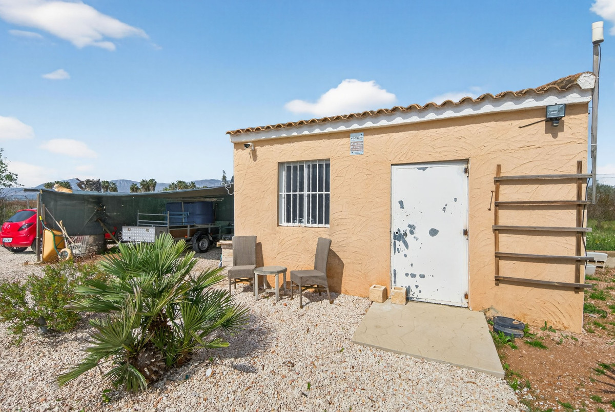 Se vende Finca - Cortijo de 5 dormitorios en Costa Blanca, Alicante, España