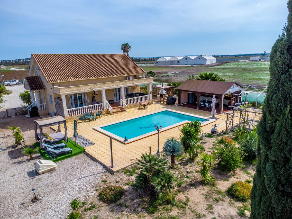 Se vende Finca - Cortijo de 5 dormitorios en Costa Blanca, Alicante, España
