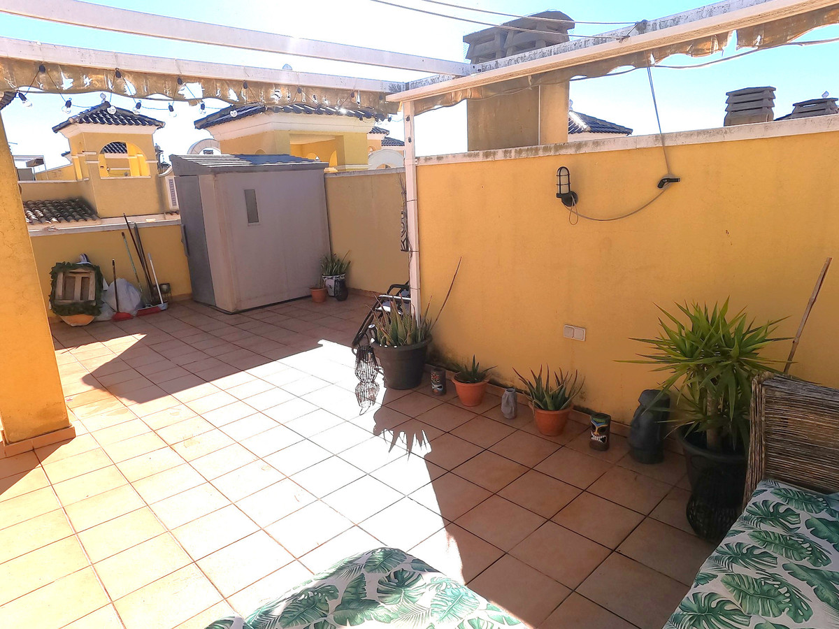 Se vende Apartamento Planta Media de 2 dormitorios en Costa Blanca, Alicante, España