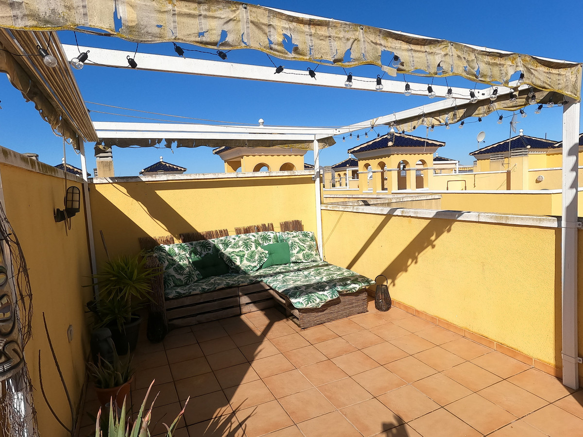 Se vende Apartamento Planta Media de 2 dormitorios en Costa Blanca, Alicante, España