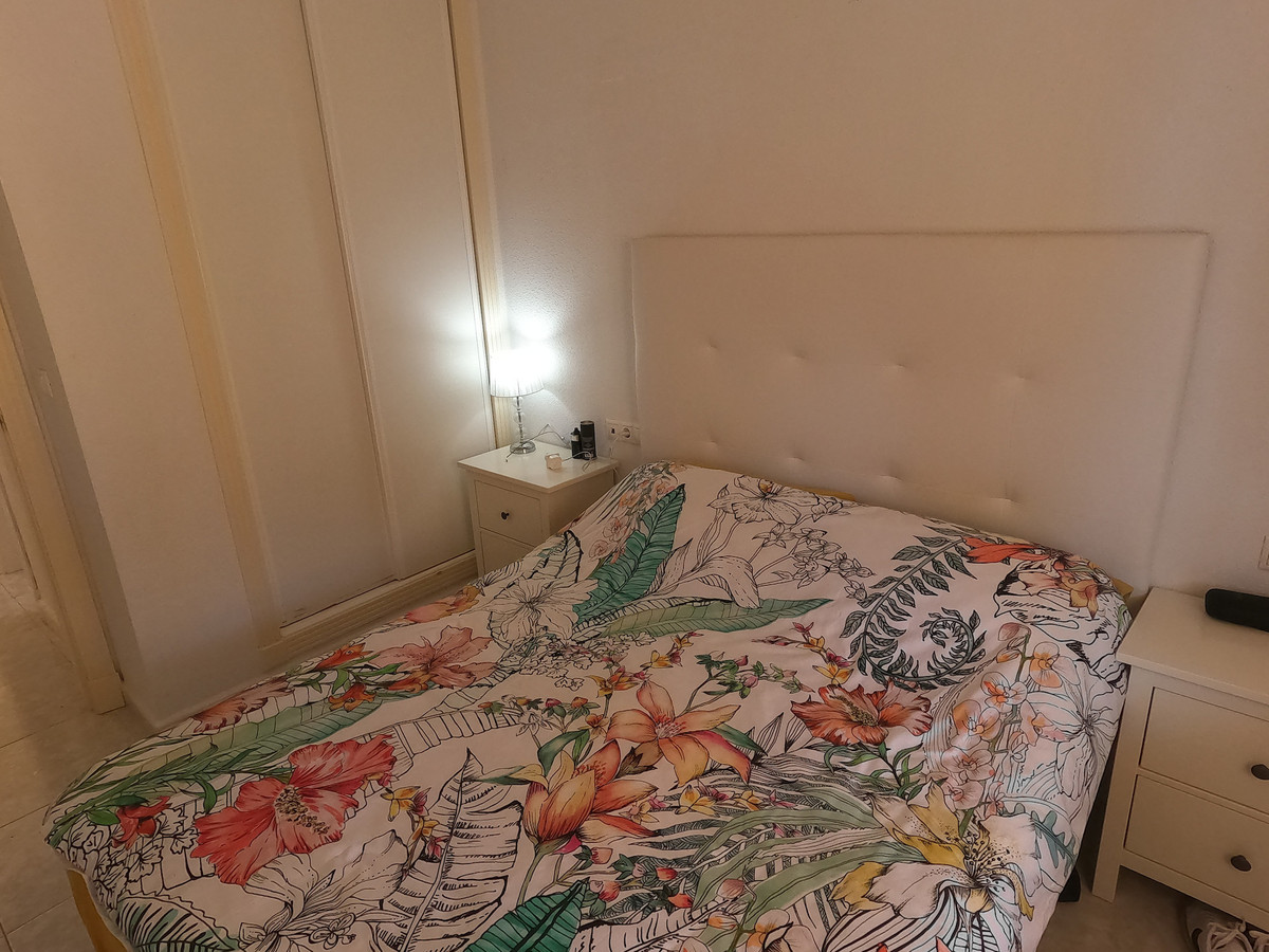 Se vende Apartamento Planta Media de 2 dormitorios en Costa Blanca, Alicante, España