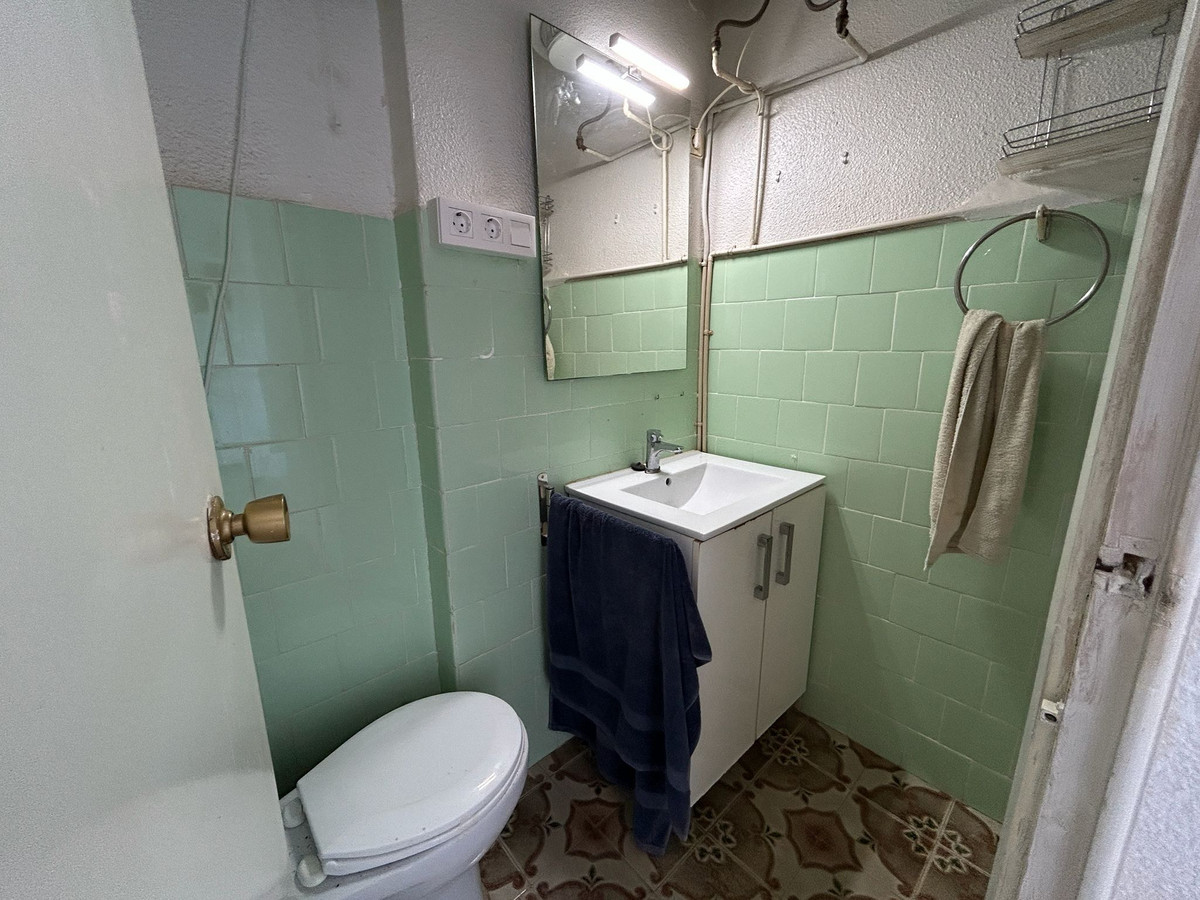 Se vende Apartamento Planta Media de 3 dormitorios en Costa Blanca, Alicante, España
